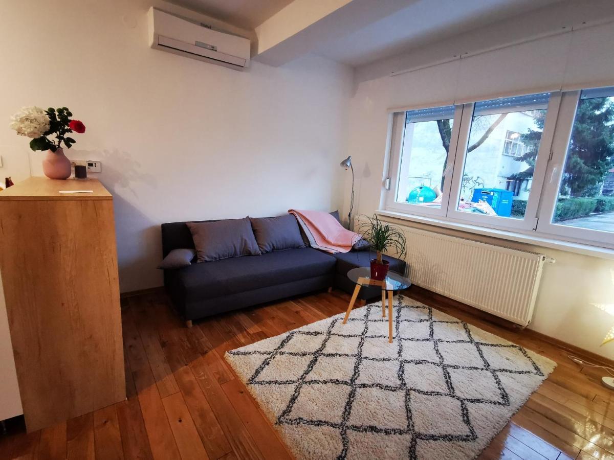 Angela Apartment Zagreb Eksteriør billede